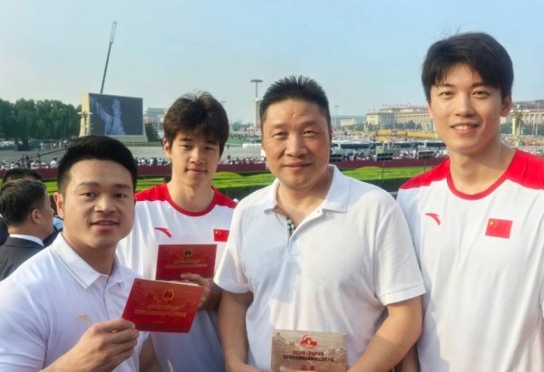 深圳配资 郑钦文、苏炳添、潘展乐、姚明……多位体育健儿受邀观看九三阅兵