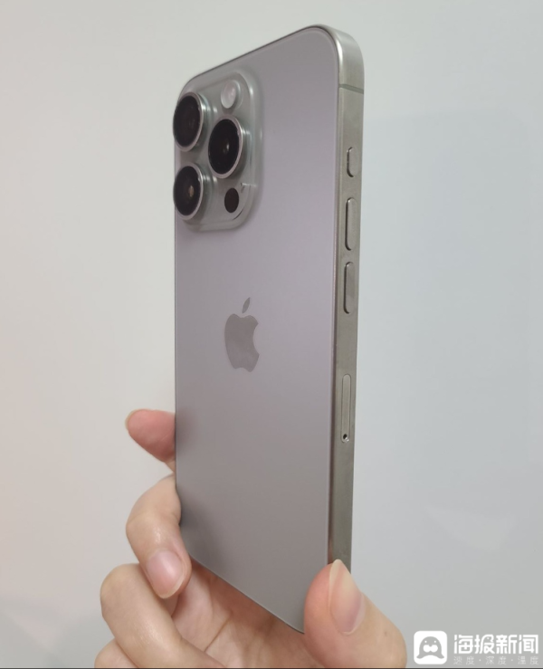 旺发速配 海报实验室丨同款手机回收价谁更高：转转总体低于爱回收，个人回购商价格更高